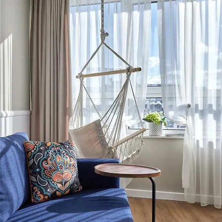 The Swing Apartment